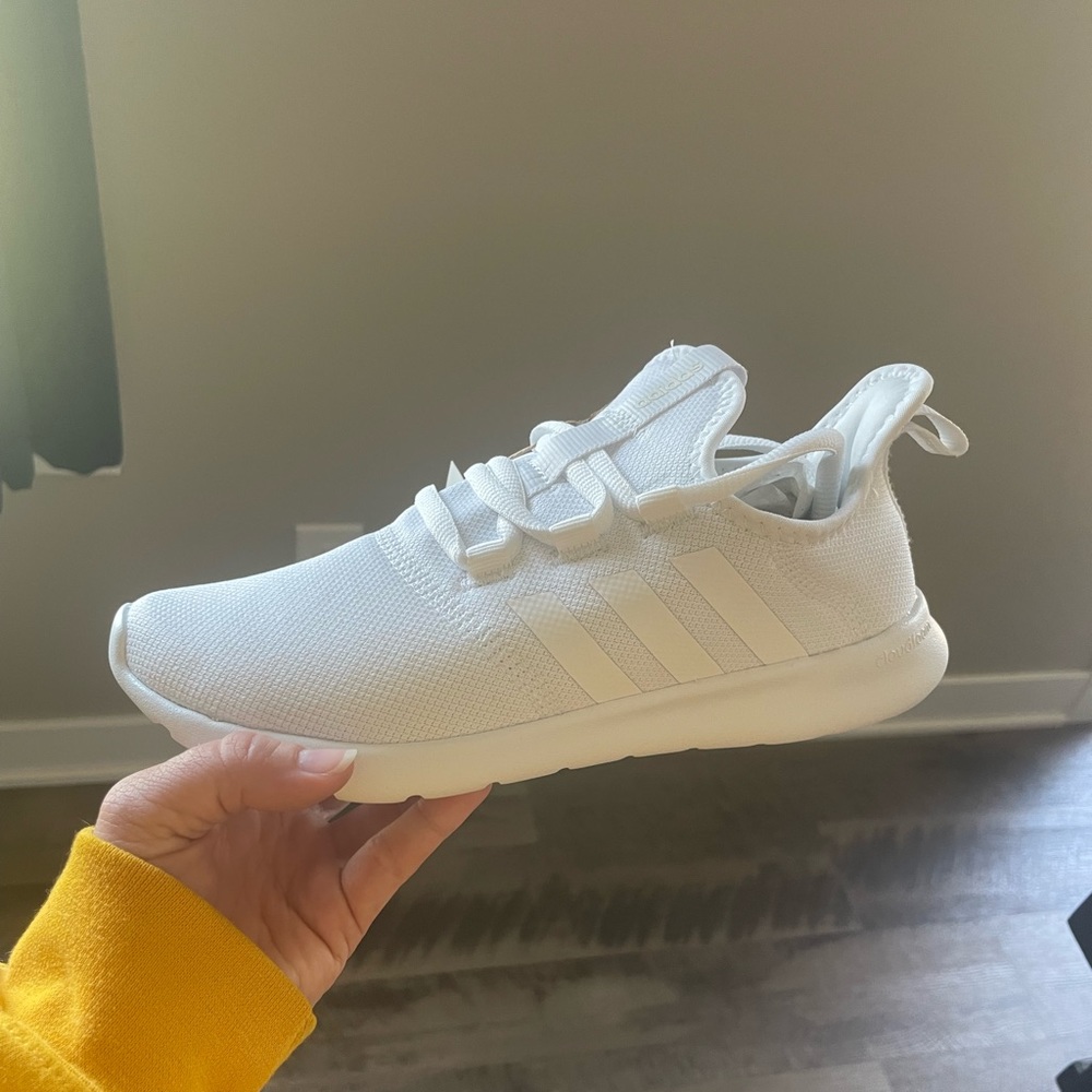 Adidas Cloudfoam Pure 2.0